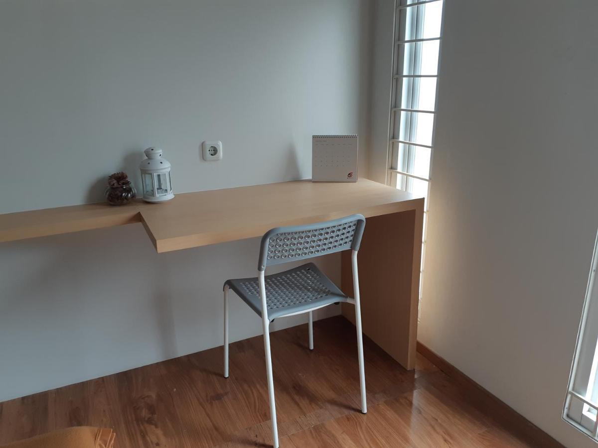 Urooms Senayan Jakarta Kültér fotó
