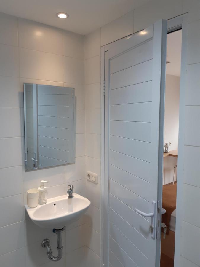Urooms Senayan Jakarta Kültér fotó